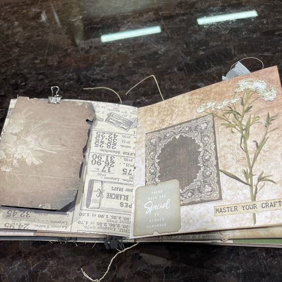 SOLD Vintage journal, 6x6 SOLD - Picture 9 of 13